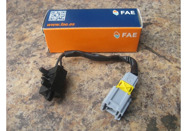 Вимикач приводу зчеплення, датчик педалі зчеплення, Tempomat Peugeot, Citroen, 9652843480, 9663928380, 218920